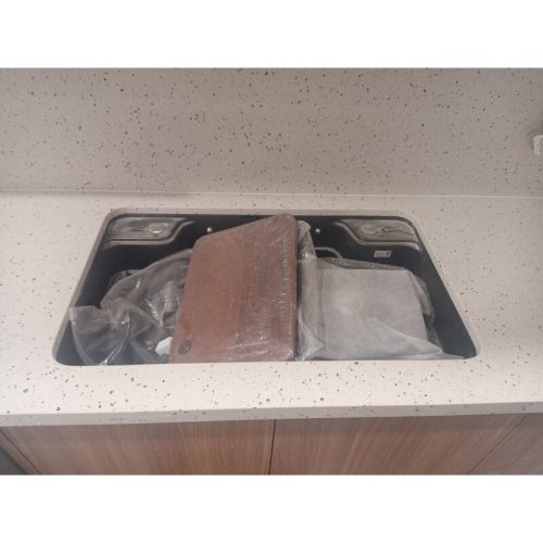 Hình ảnh đá nhân tạo Vicostone Crystal Pepper BQ940