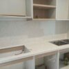 Đá bàn bếp nhân tạo Tezaro hạt vàng